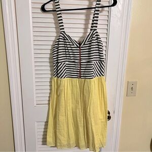Xhilaration Summer Dress, Gray/White stripe zipper top, yellow skirt, Large